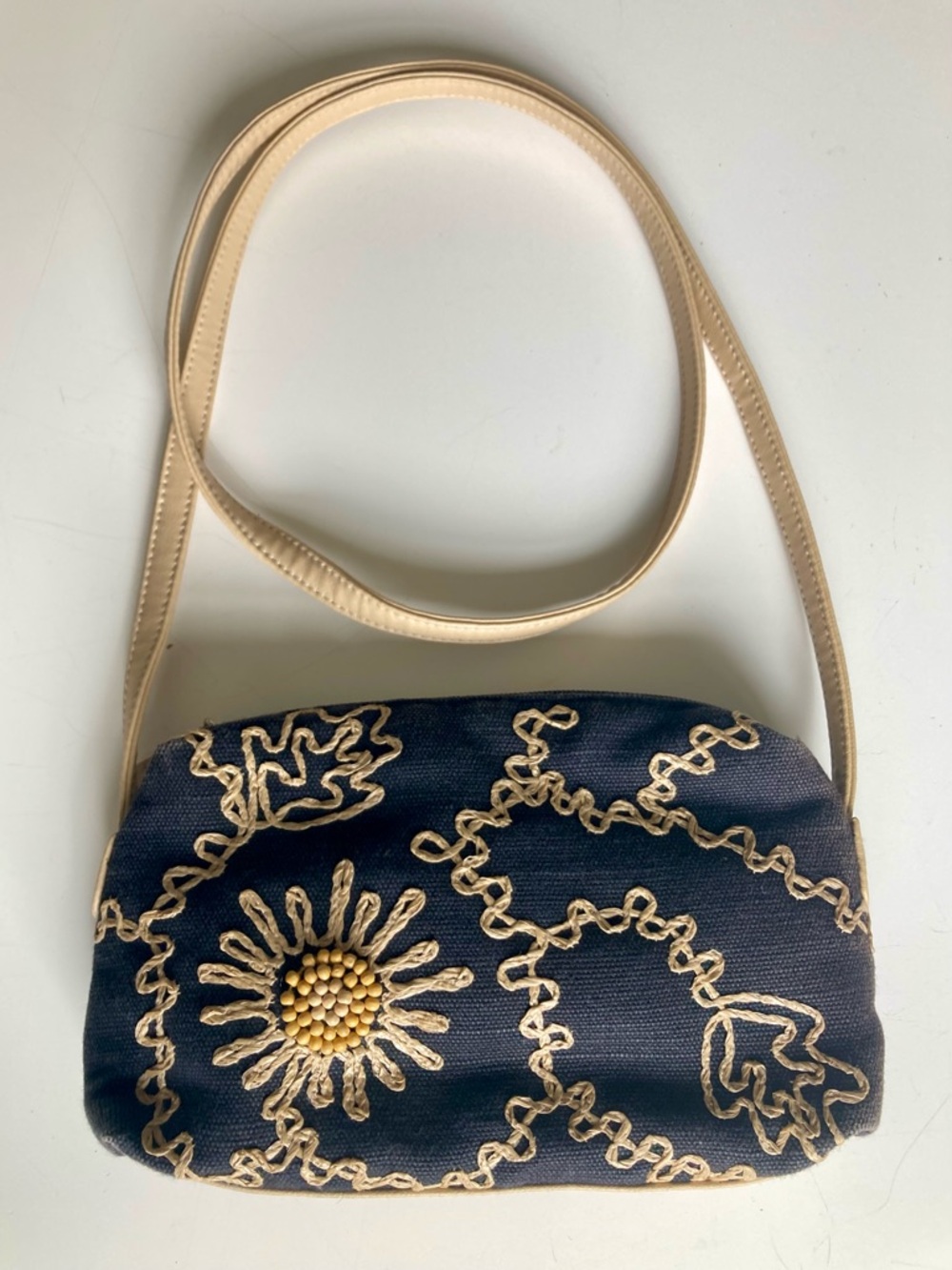 Black Canvas Crossbody Bag Purse w/ Embroidered Floral Bead Design:Cream Accents